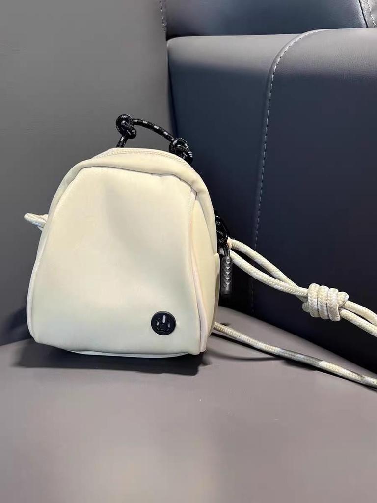 Adorable Mini Crossbody Bag - Egg-Shaped Shoulder Bag for Parent-Child Outings and Kids, Simplified Mobile Phone Holder