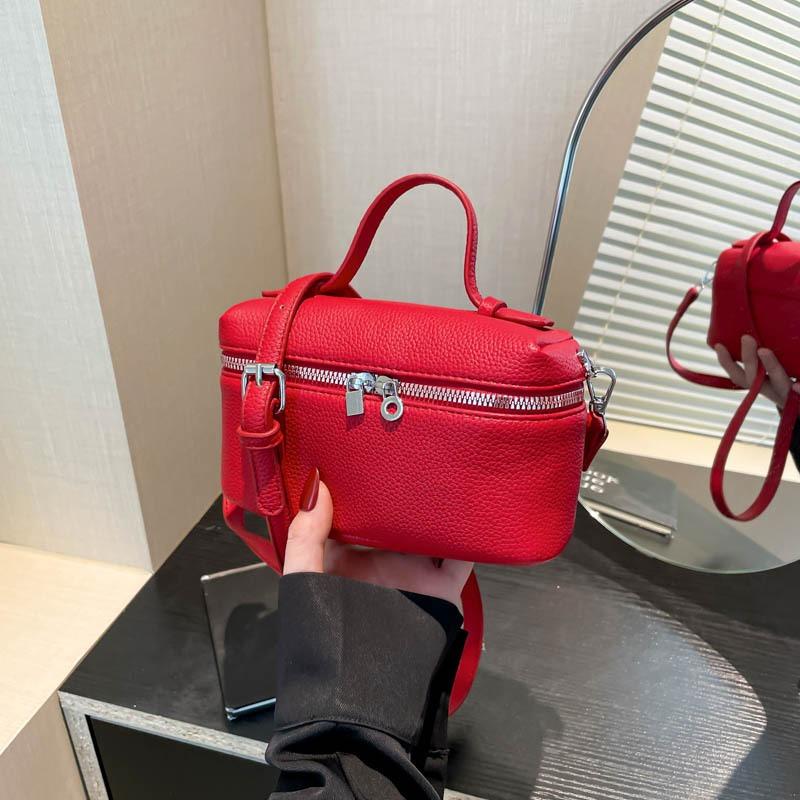 Handbag women's new spring and summer simple fashion small square bag niche high-end versatile messenger bag