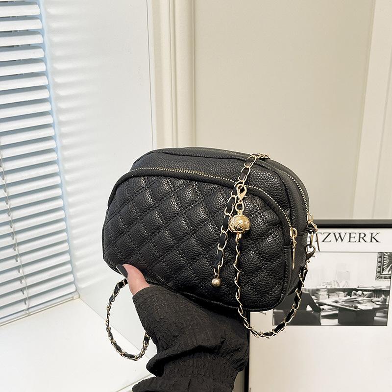 

Маленькая сумка женская цепочка ромбовидная текстура сумка для мобильного телефона и мелочи новая модная сумка-мессенджер универсальная на одно плечо чёрный