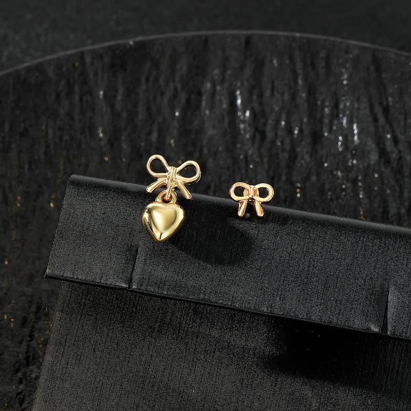 2025 New Arrival White Imitation Pearl Asymmetric Stud Earrings for Women Simple Metal Bow Heart-Shaped Earrings Date Jewelry
