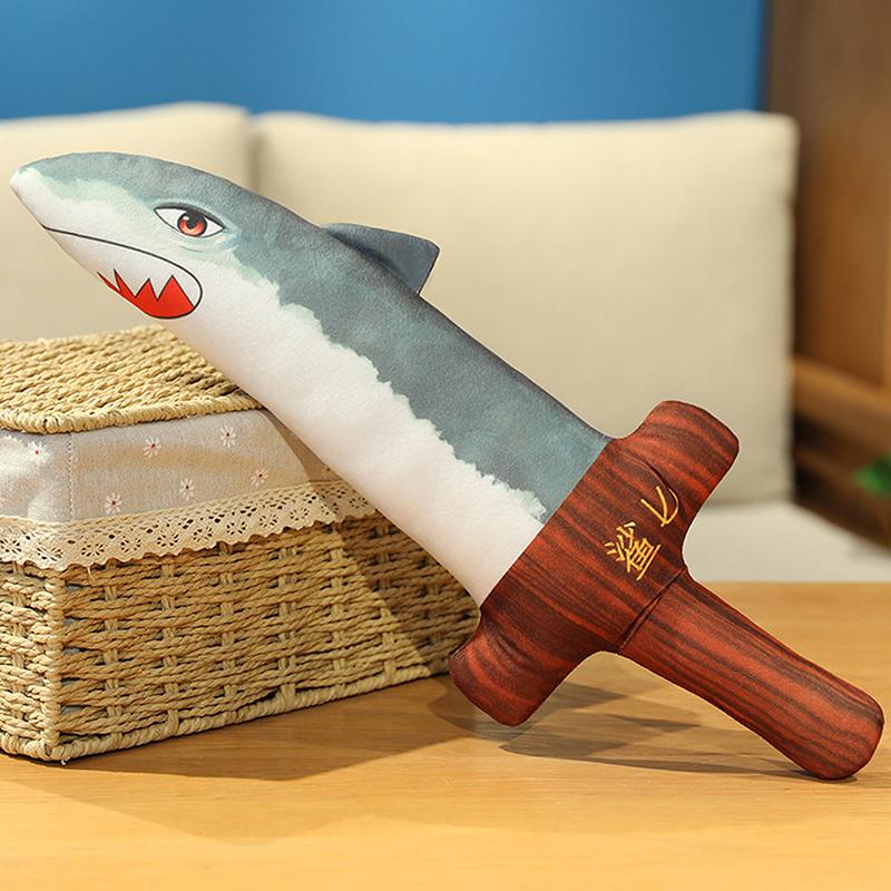 

50 см Акулья рука Акулий меч Акульи кинжалы Смешной омофон Мем Игра Мем Кукла Милая Каваи Плюшевая игрушка для девочек Подушка для сна Подарки