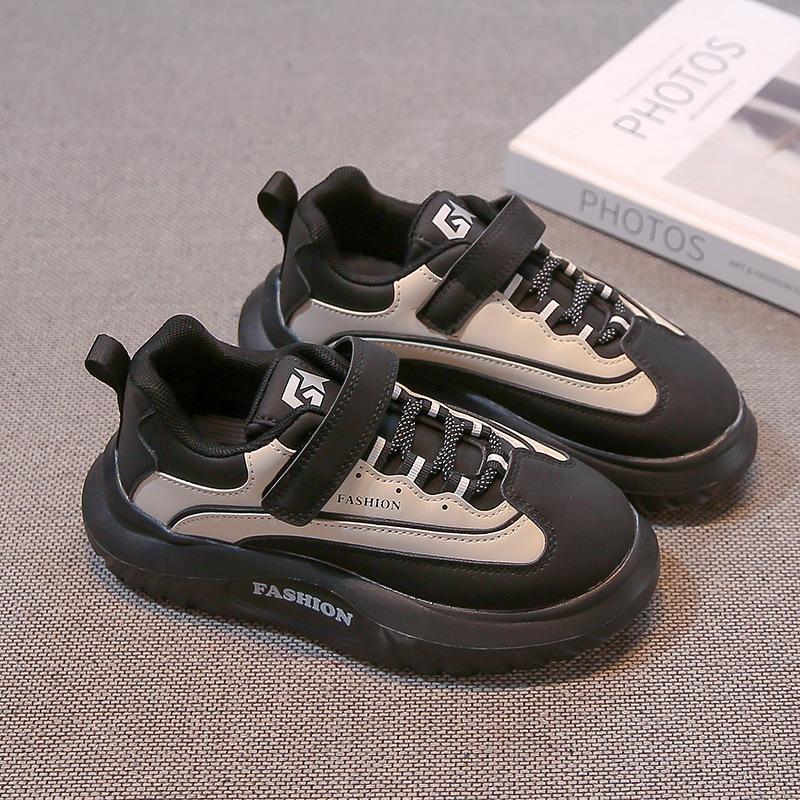 Girls shoes 2025 autumn new children's soft-soled sports shoes medium and large children and girls non-slip lightweight casual board shoes