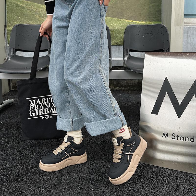 High-top Board Shoes Women's Lace-up Soft-soled Velvet Bread Shoes Winter New Platform Sports and Leisure Women's Shoes