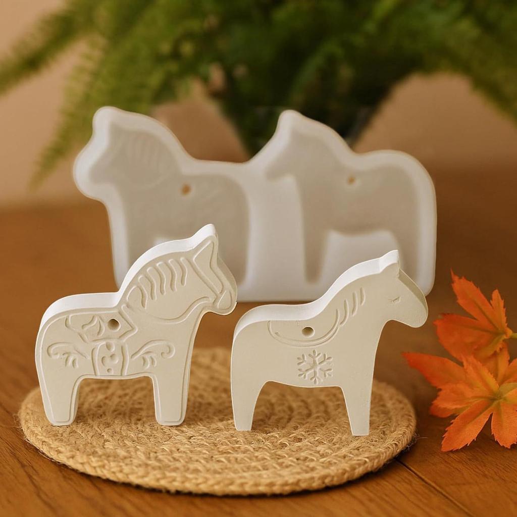 Silicone Mold Silicone Casting Molds Horse Easy Release Polymer Plaster Paste Craft Moulds for Cement Gypsum Decorative Ornament
