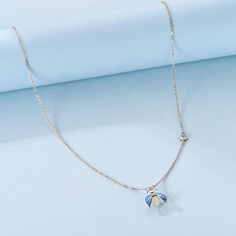 Necklace Copper Golden Simple Classic Heart Butterfly Necklace For Woman Men Fashion Wedding Engagement Jewelry