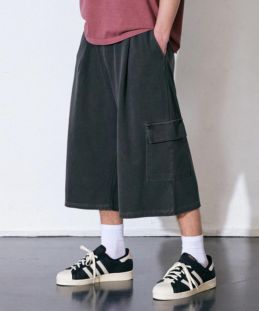 GAKKAI UNIONS One-Pleat Octave Pigment Bermuda Cargo Pants Charcoal