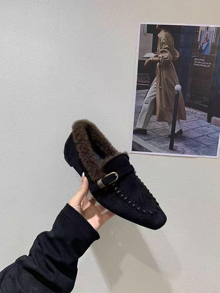 

Inner height increase velvet single shoes warm snow cotton shoes women s autumn and winter French retro gray fluffy shoes women 40 чорний