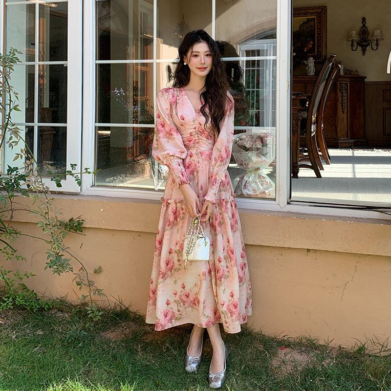 Good Quality, French Romantic Printed Dress 2026 Spring New Ruffle Edge Pendulum Dress Factory Spot