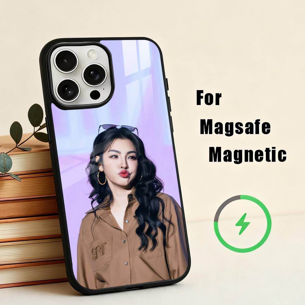 Faye Peraya Malisorn Handyhülle Für iPhone17,16,15,14,13,12,11 Plus,Für Magnetisches Kabelloses Ladecover