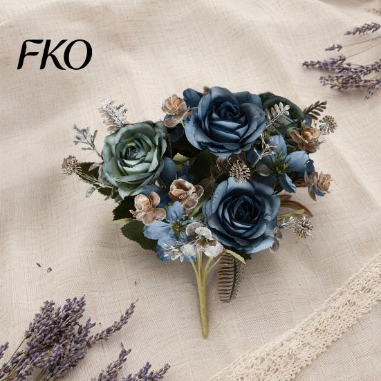 Faux Fern Leaves Artificial Rose Flowers Bouquet for Wedding Bridal, Fake Light Luxury Floral Arrangement Home Decoration And Photography Props,