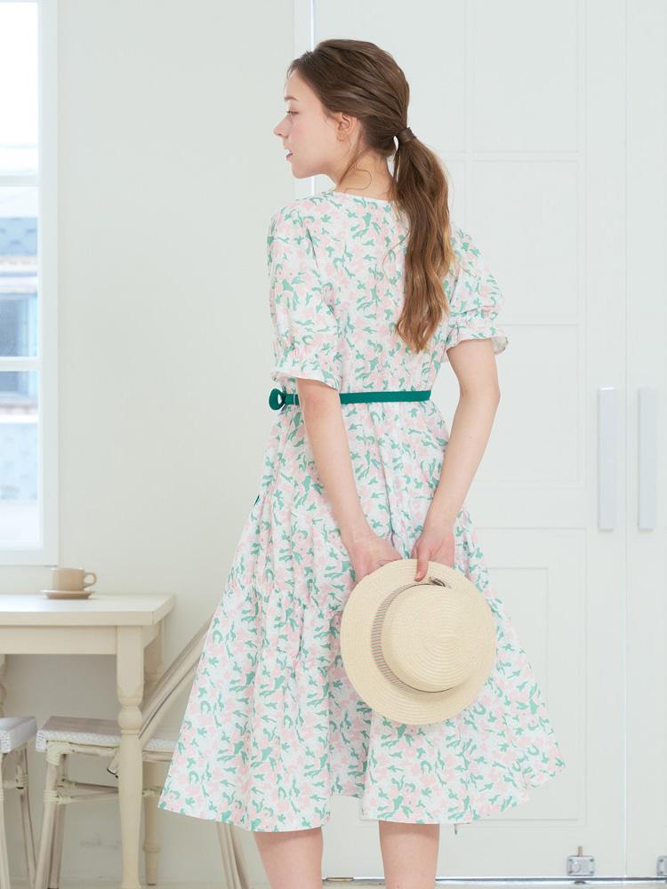 LBYL White Flower Belted Puff Sleeve Dress