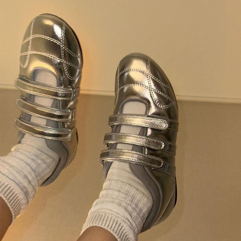 

Cowhide version~ Wind girl Velcro ballet shoes retro inner height increase casual sports shoes 35