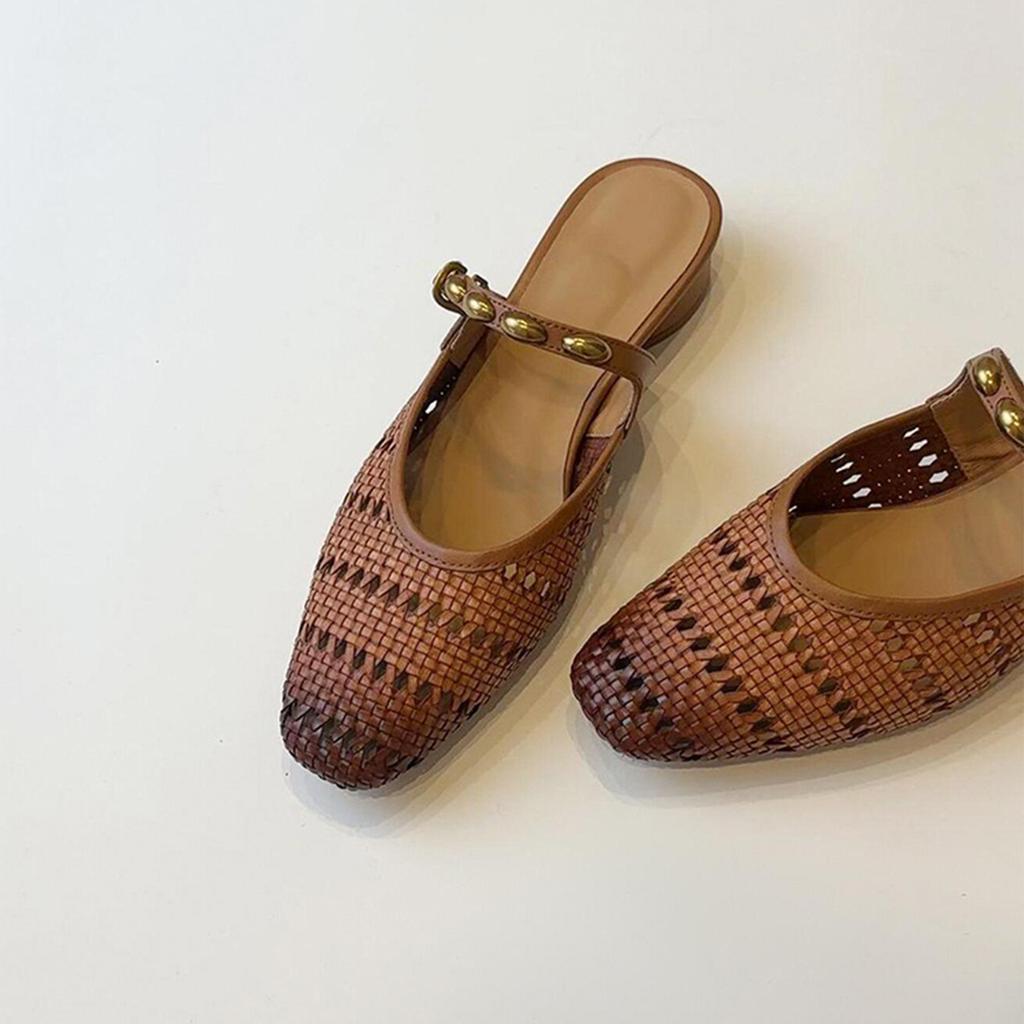 Self-kept Version~ Gentle and Versatile Low-heeled Woven Toe Shoes Women's French Metal One-word Belt Hollow and Breathable, Half Slippers
