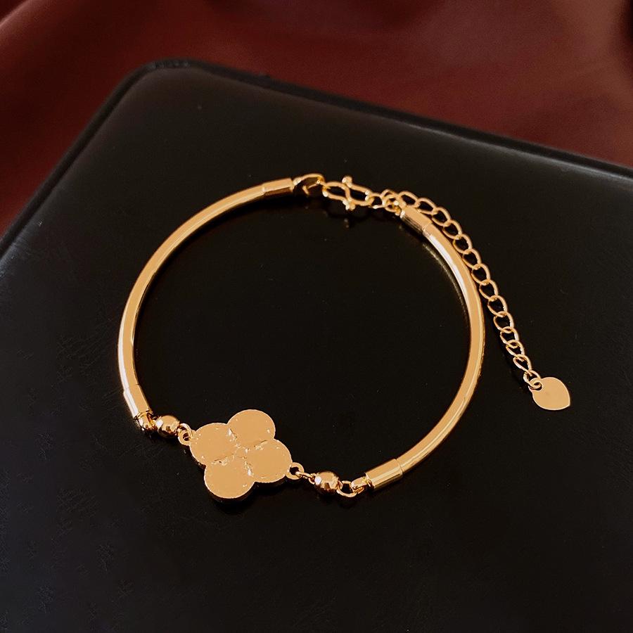 18k Gold-Plated Flower Gourd Bracelet: Chic Chinese Style, Versatile Fashion Bangle, Elegant Women's Hand Jewelry