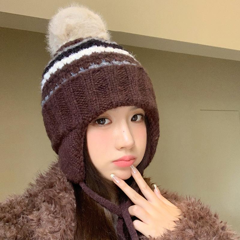 Korean Version of Versatile Knitted Wool Hat for Women In Autumn and Winter Thickened Windproof Ear Protection Hat Cute Wool Ball Warm Lei Feng Hat