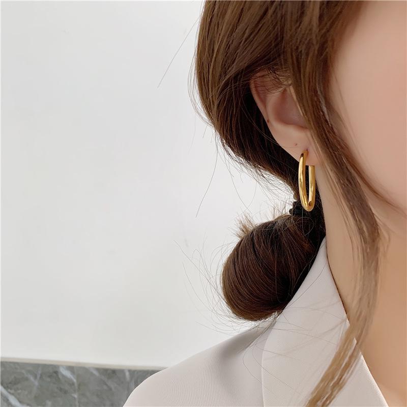 Neutral U-shaped European & American Oval Stud Hoop Earrings, Titanium Steel 18K Gold Plated.