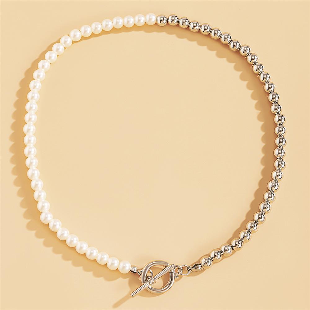 High quality 2026 creative pearl splicing necklace personality fashion Internet celebrity OT buckle choker collarbone chain niche design
