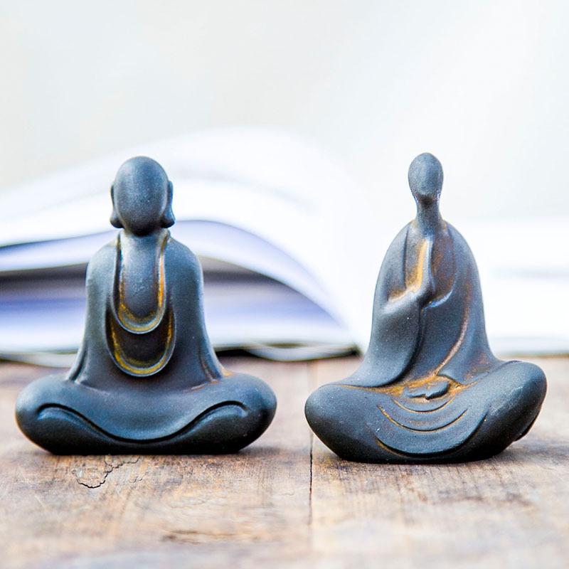 Chinese Retro Faceless Buddha Statue Mini Buddha Figure Home Living Room Office Table Zen Meditation Ornament Garden Decoration