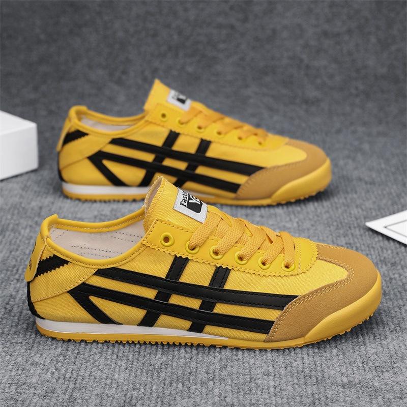 Forrest Gump wind 2025 summer new lightweight canvas men's shoes men's versatile lazy shoes couple low-top casual board shoes