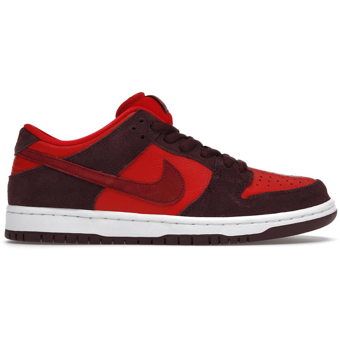 

Sneaker Nike SB Dunk Low Cherry(DM0807-600) 38.5