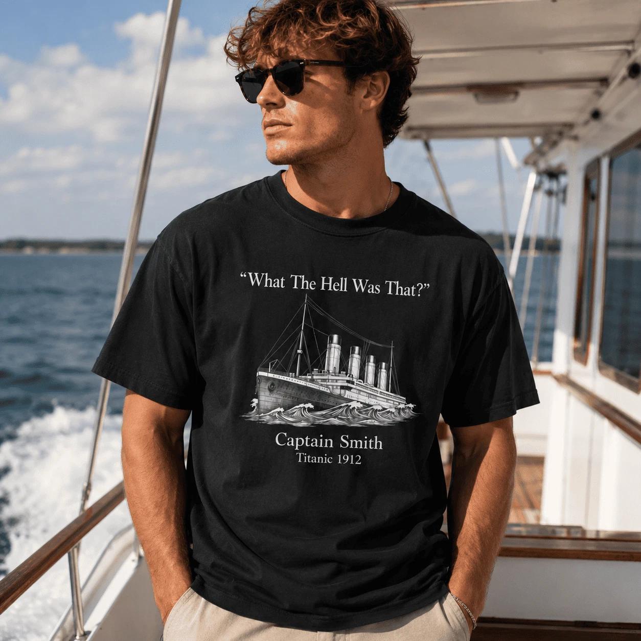 Captain Smith Titanic 1912 T-Shirt Funny Ship History Graphic Tee XXL