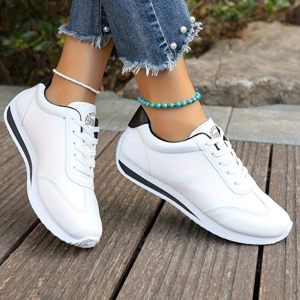 Women's Low-Top Sneakers Striped Sole White Sneakers Casual Outfits - Sporty Lace-Up Shoes with Fabric Upper Women Shoes