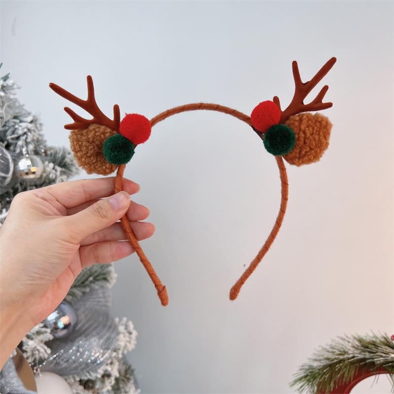 

Christmas Reindeer Snowflake Hair Clip for Girls - Cute Antler Headwear Accessory