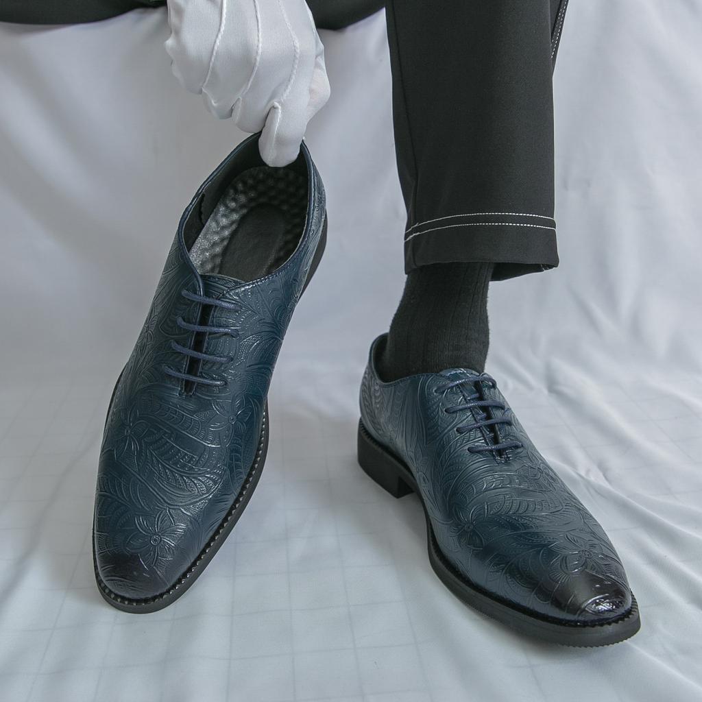 Men Derbys Oxford Blue Black Embossing Leather Formal Business Shoes Men's Tuxedo Wedding Dance Shoes Plus Size