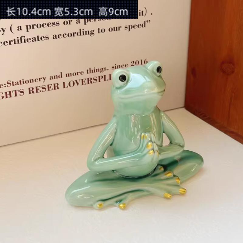 Creative Ceramic Yoga Frog Tea Pet Decorations, Home Accessories Living Room Wine Cabinet Desktop Study Decoration, 1Pc