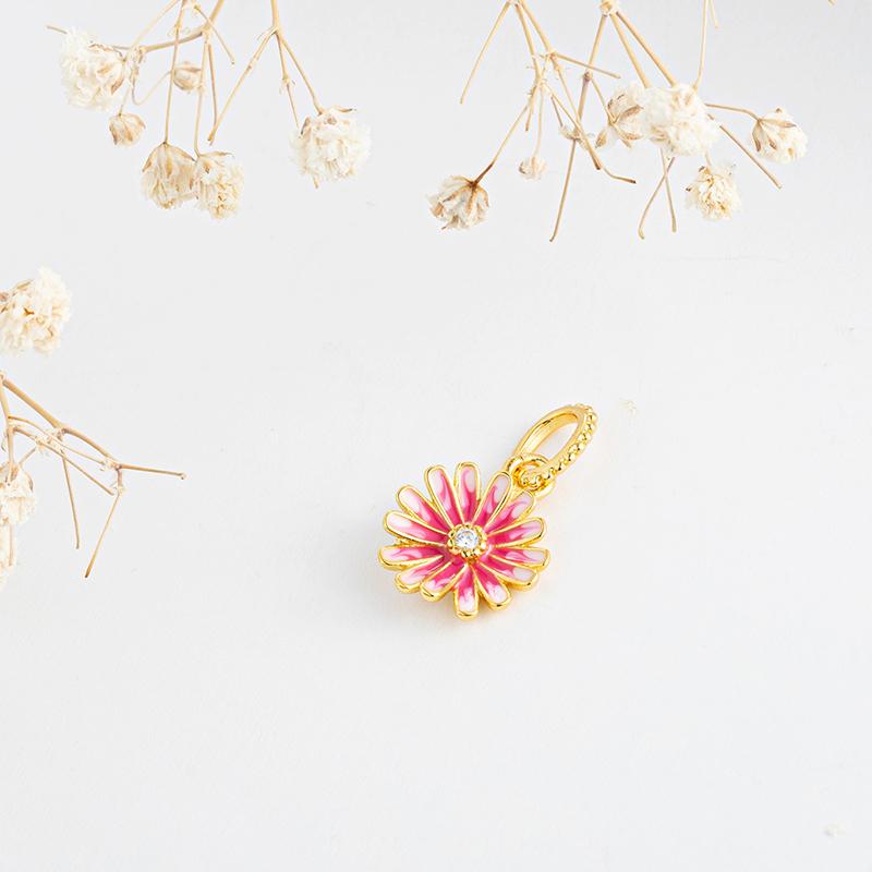 Gold Plated Heart Flower Clip Charm Beads Dangle For Snake Bracelet Necklace DIY Jewelry Women Gift Sparking