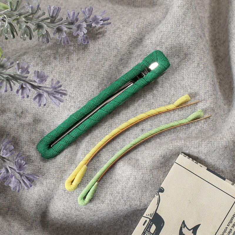 Square Clip + Colored Hairpin 2-piece Set (Green)