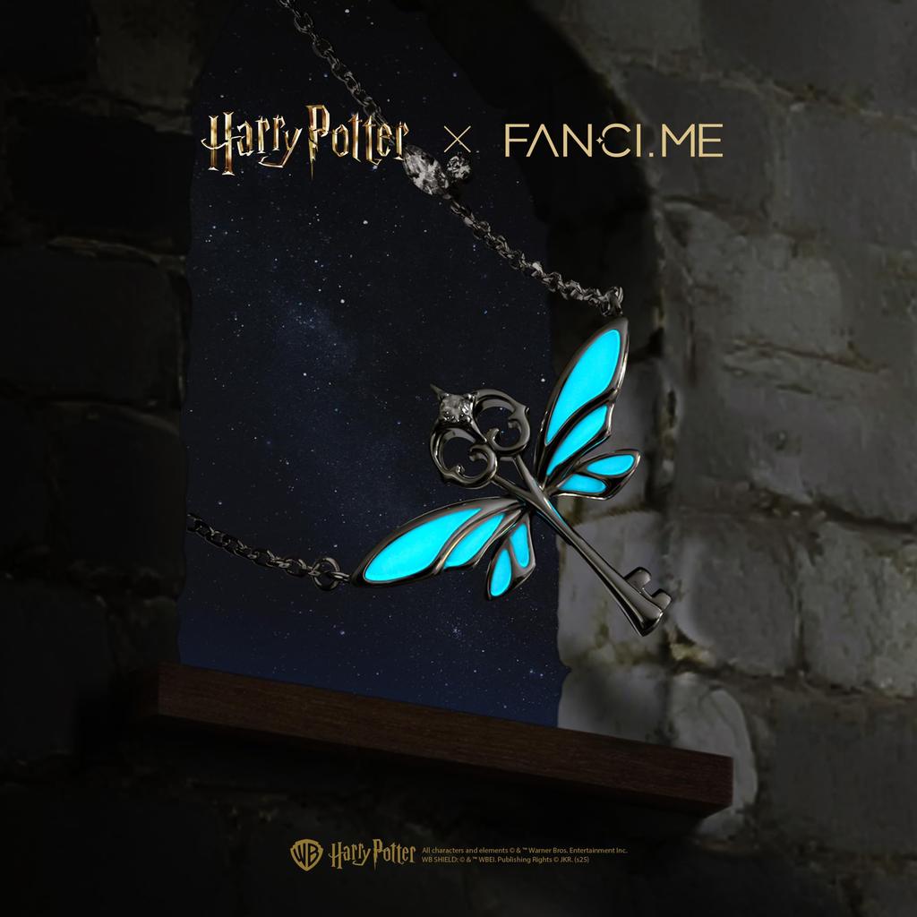 FANCIME x Harry Potter Official Collaboration Flying Key Necklace Glow-in-the-Dark Phosphorescent Sterling Silver Harry Potter Exclusive Box