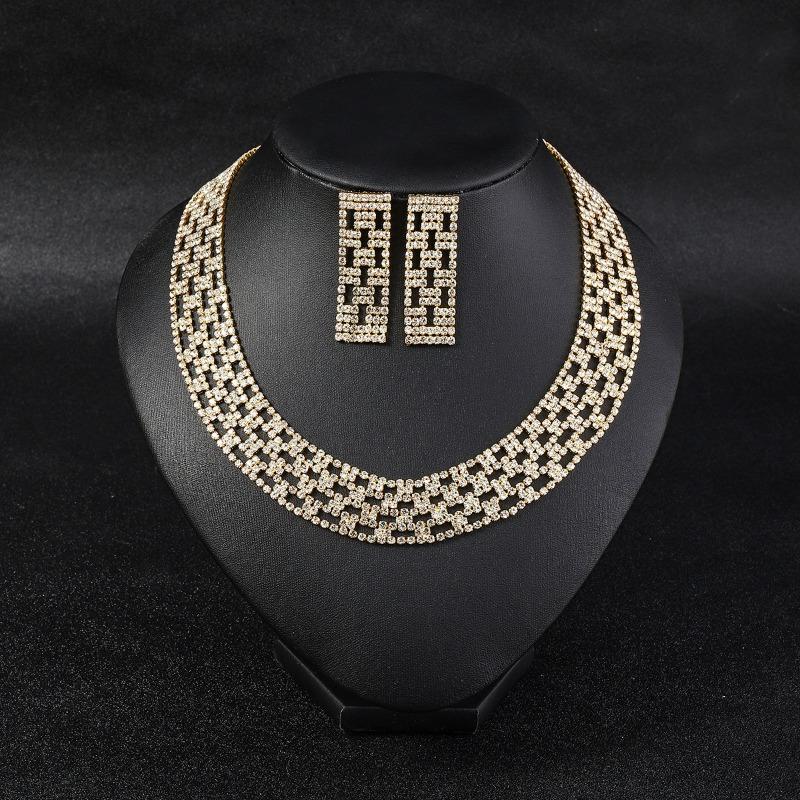 Meier Necklace set - statement jewelry with diamond accents - indian wedding bridal accessories золотой