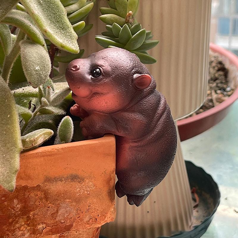 Plant Pot Hanger Resin Climbing Flower Pot Hanger Figurines Cute Animal Hanging Hippo Platypus Otter Statue Plant Pot Hugger