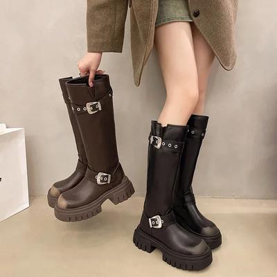Outono Inverno Marca Fivela de Cinto Sapatos Femininos Moda Decoração de Metal Botas Modernas Novas Botas de Plataforma de Bico Redondo Até o Joelho
