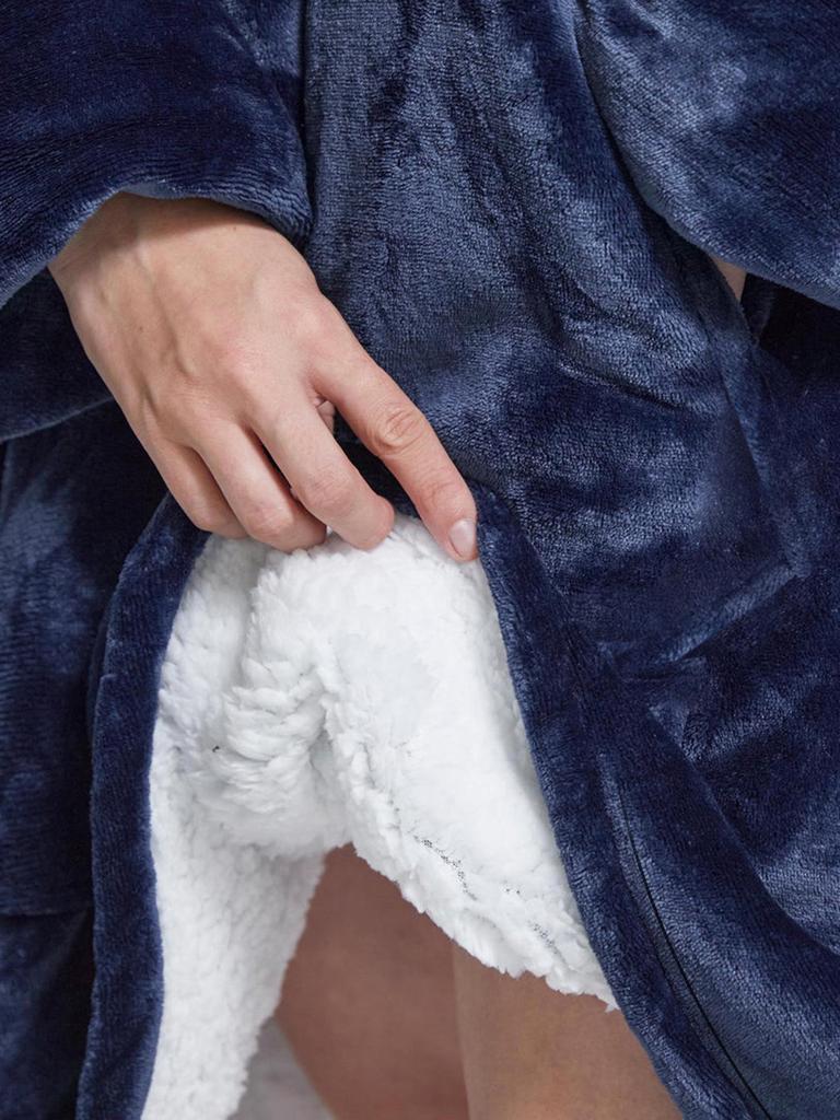 Flannel Lazy Wearable Blanket Hoodie for Indoor & Outdoor Cold-Weather Comfort