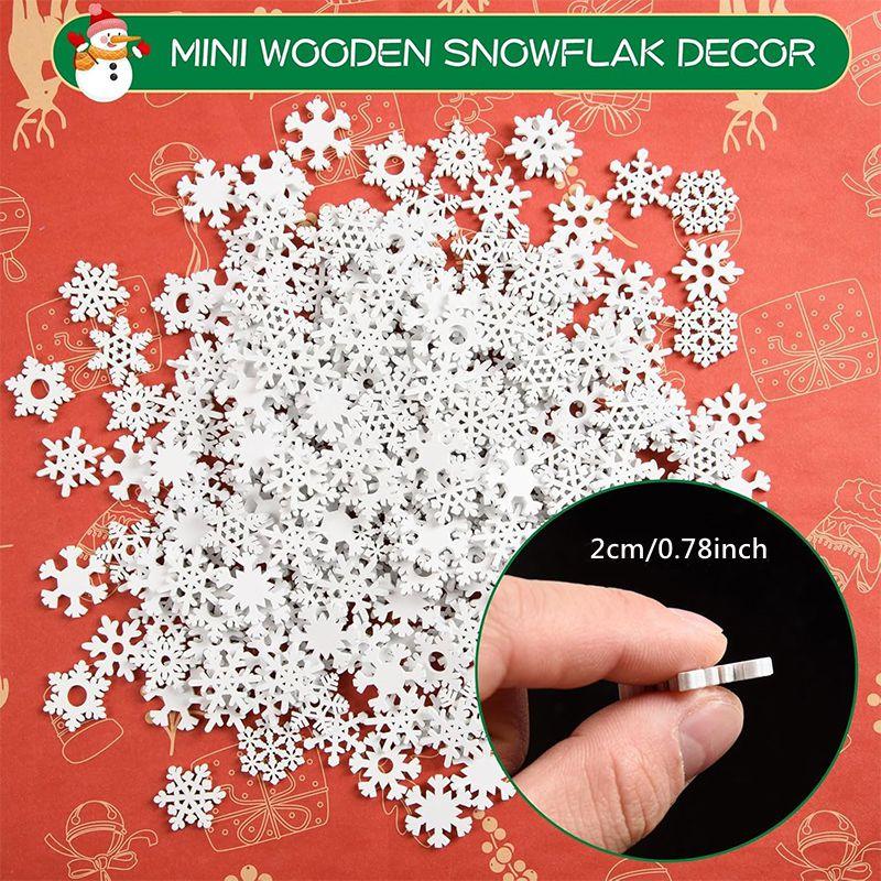 50Pcs/Pack 2cm Christmas Natural Snowflake Decorations Christmas Tree Hanging Ornament Pendant Christmas Decoration DIY Craft
