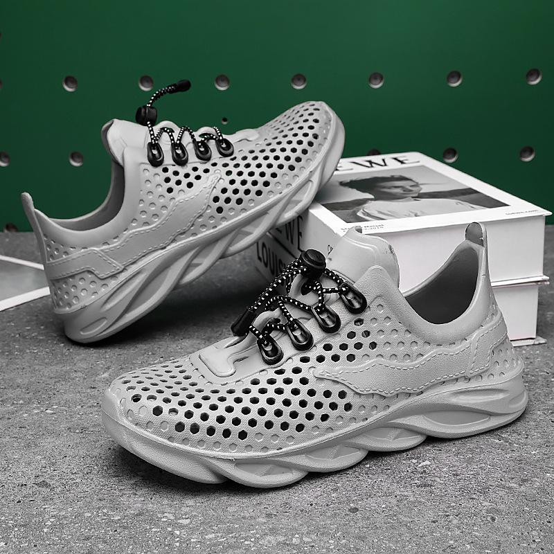 Beach Shoes Men's Shoes Summer Breathable Hole Shoes Men's Casual Sports Shoes Light Work Beach Trendy Shoes Cool Slippers