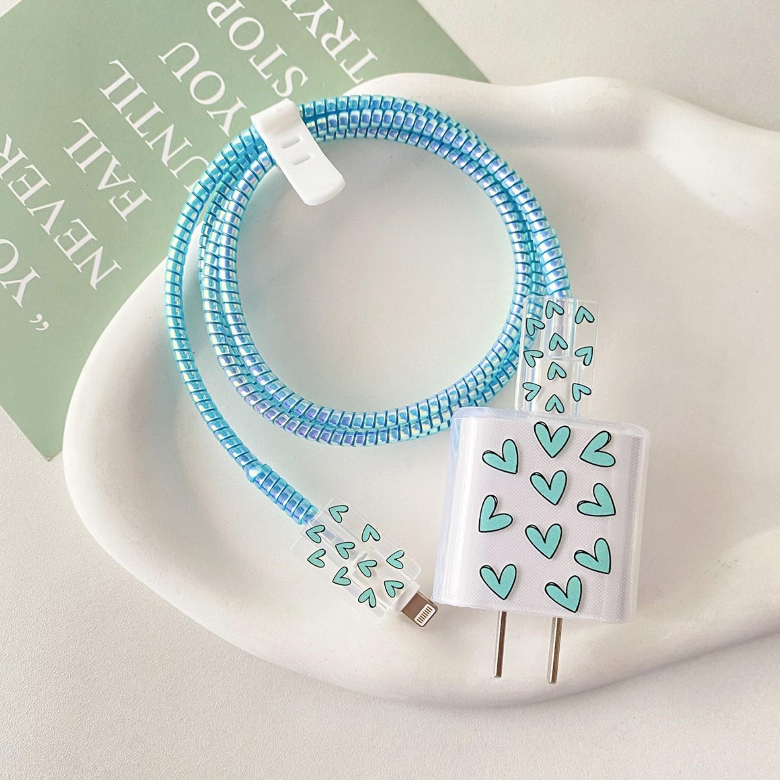 

Зарядное устройство Защитный чехол Кабель для передачи данных Намоточный трос One Size