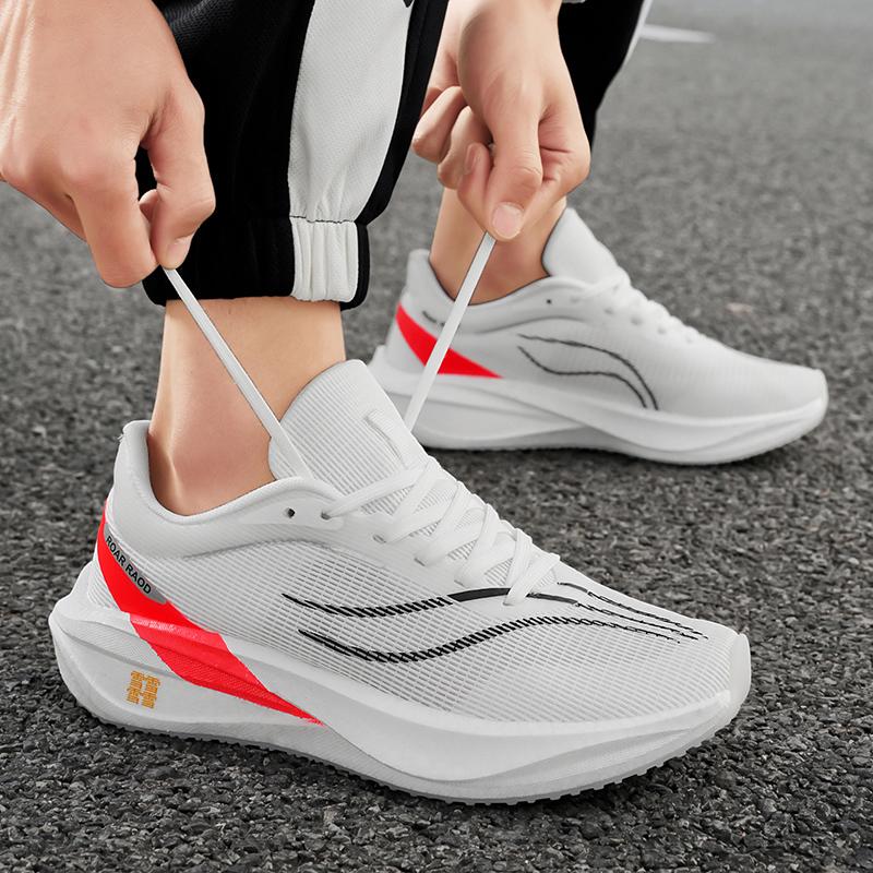 Men's casual sports shoes breathable four season outdoor soft sole comfort fashion racing running shoes students speed sneakers