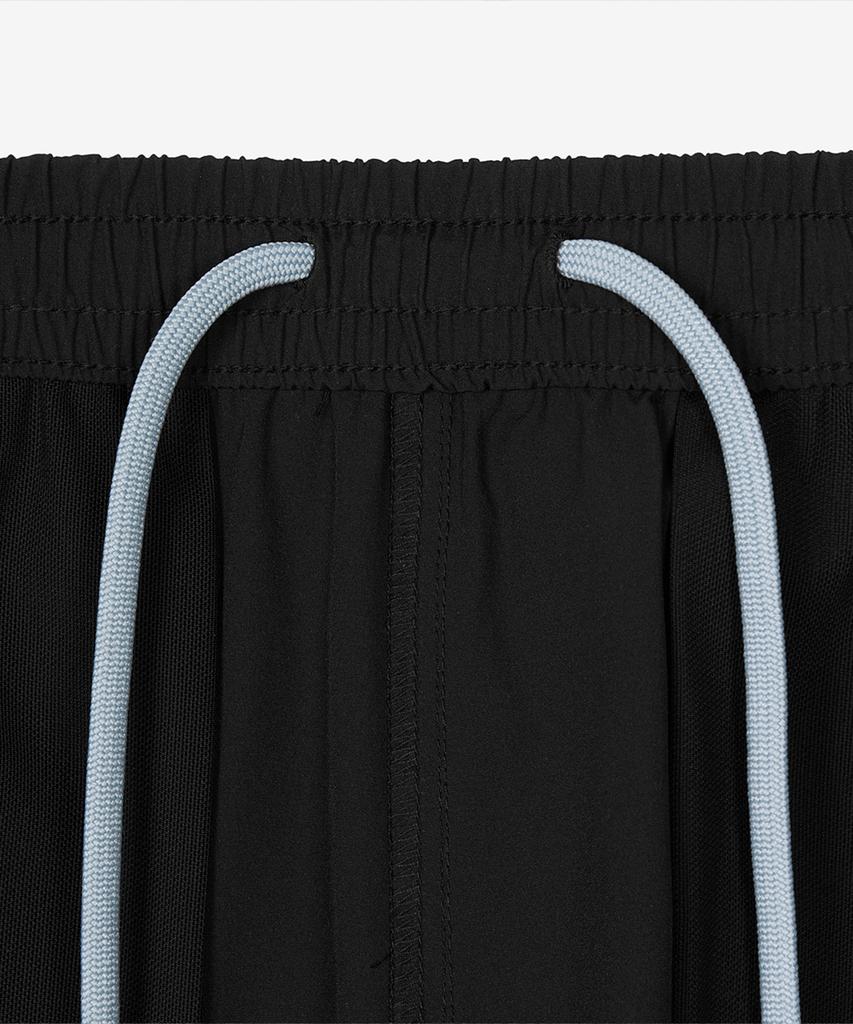 Nyuballanseu Nbnvg21453 / Uni Salago Ttunda 4.5-Length Woven Shorts (Black)