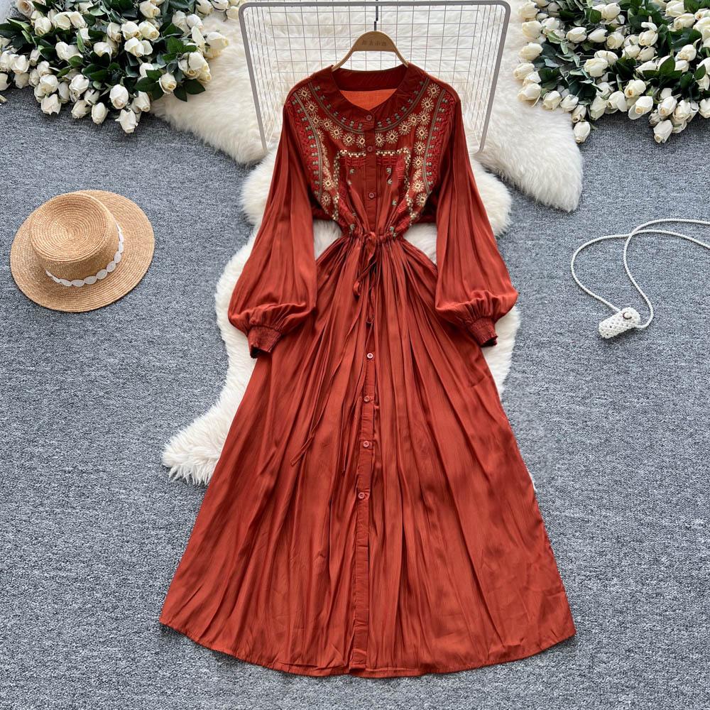Damen Retro Stickerei Schwere Arbeit Taillengürtel Ein-Knopf Ele Langes Kleid