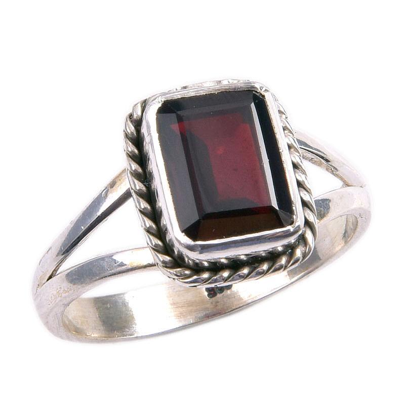 Natural Garnet Gemstone 925 Solid Sterling Silver Jewelry Ring Size 7.5 y1W96
