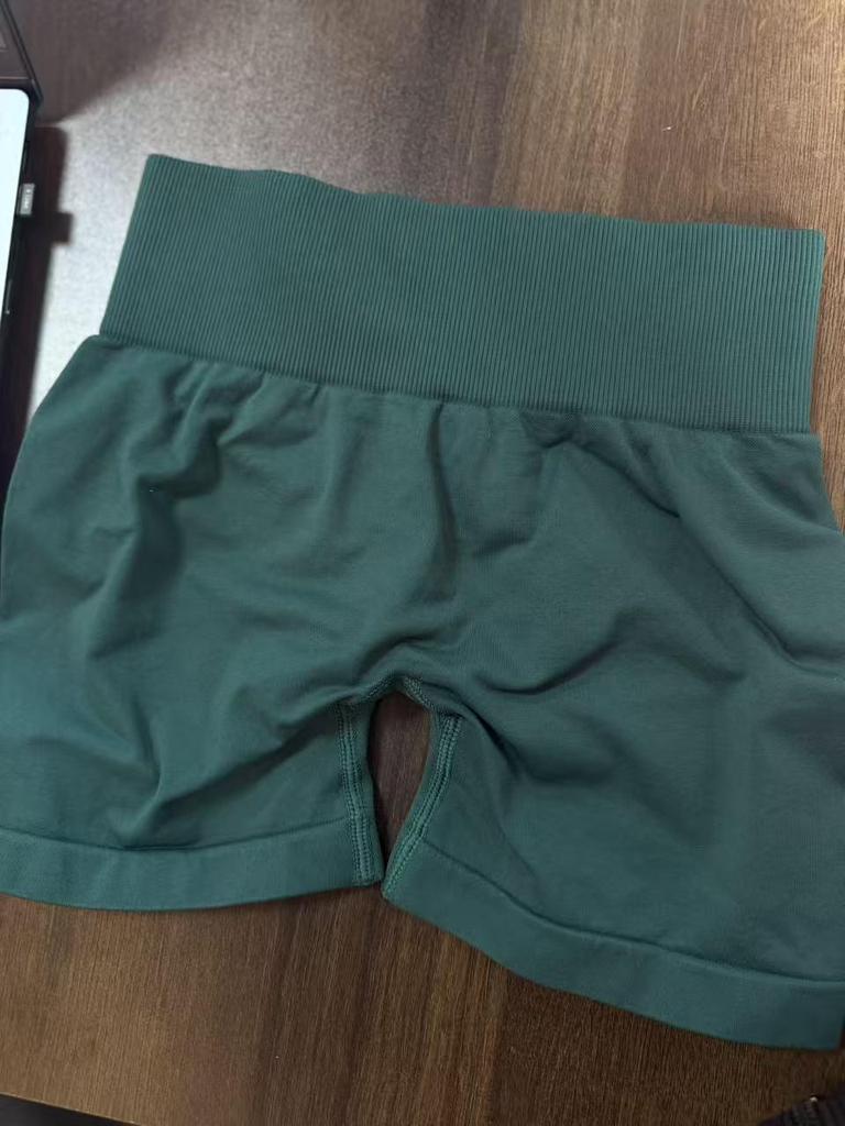 European-American Seamless High-Waist Tummy Control Yoga Shorts - Butt Lift, Sexy, Three-Quarter Length for Running & Fitness Women