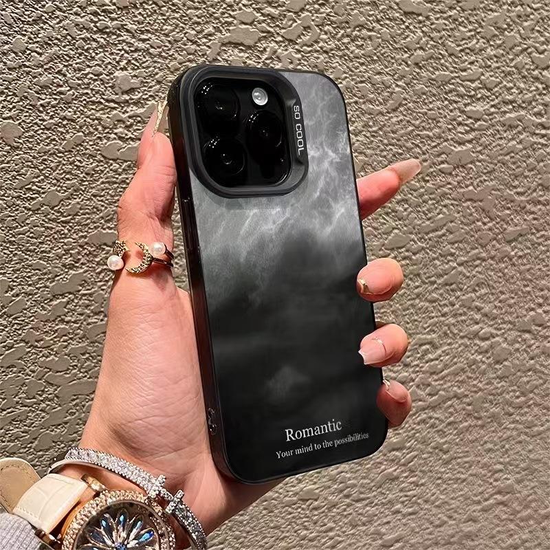 Gradient finish suitable for Apple iPhone 15 Pro Max, iPhone 16, new 17 Pro, premium 14 Pro, creative designs iPhone 7