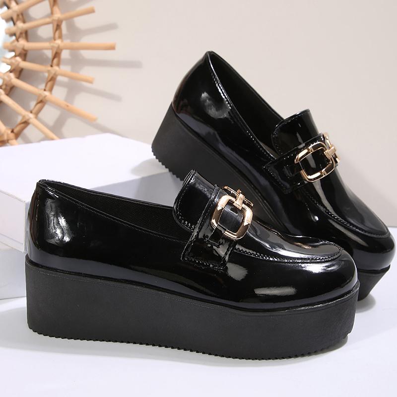 

Fashion Black Chunky Wedges Loafers Shoes for Women Fashion Metal Chain Slip On Platform Shoes Woman Plus Size Patent Leather Shoes 43 43 чёрный