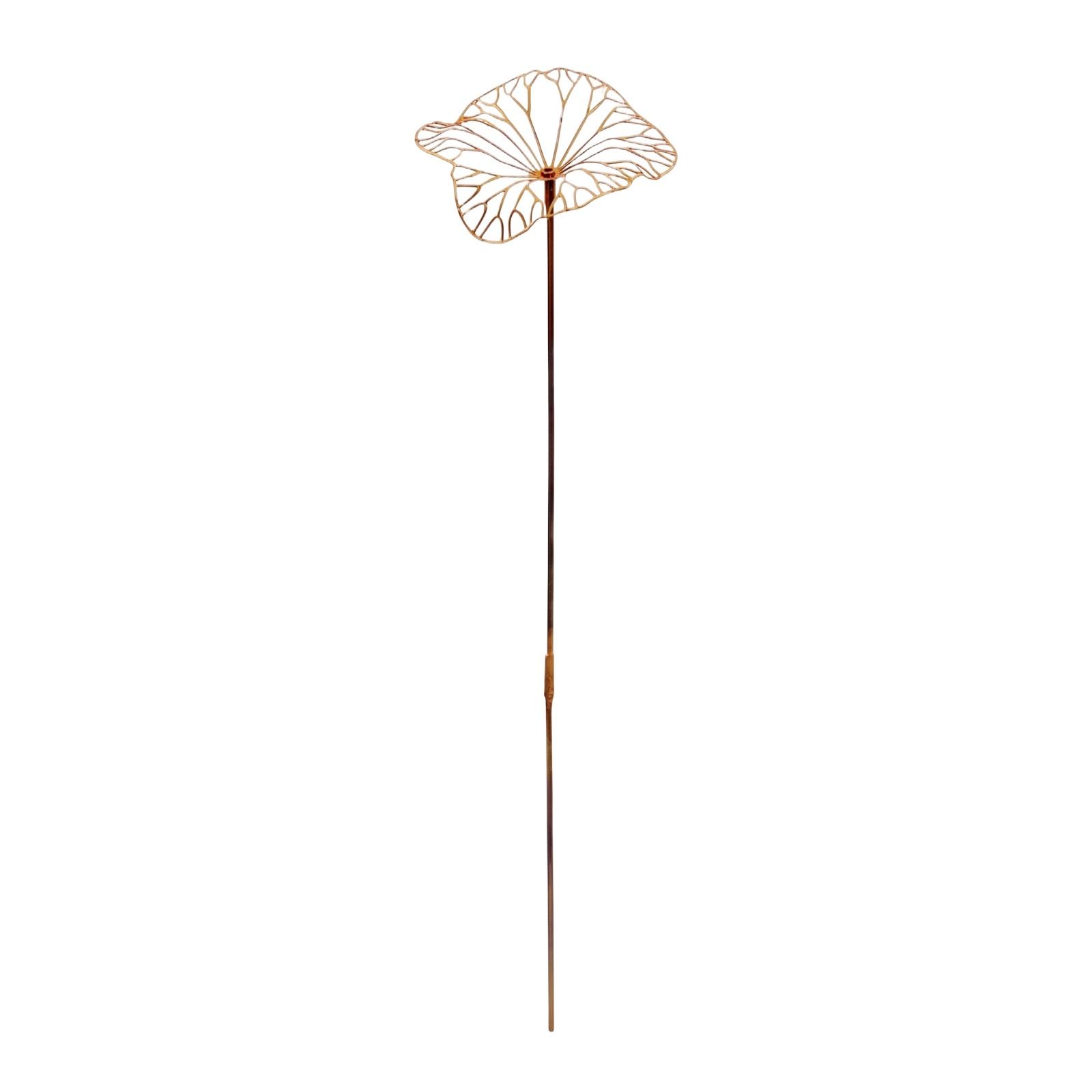 

Metal Garden Stake Decorative Plant Support Outdoor Lawn Yard Patio 3D Leaf Design Sculpture for Home and Garden Decoration
