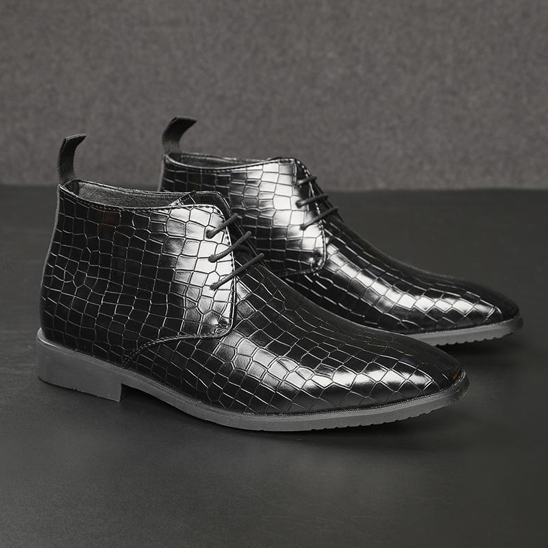 2024 New Outdoor Men Business Boots Vintage Cowboy Chelsea Boots Male Comfort Knight Boots Autumn Winter Shoes Large Size 38~48