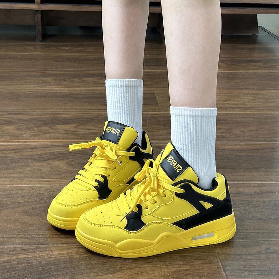 Hong Kong style thick-soled air cushion skateboard shoes women's ins tide 2025 autumn new high-value versatile casual sports shoes