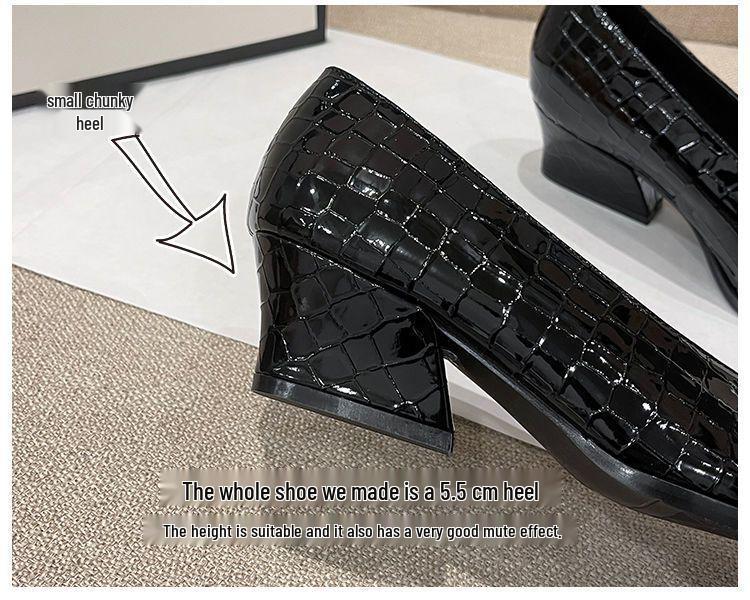 2025 Retro V-Ausschnitt Rutschfeste Klobiger Absatz Spitzschuh Mittelhoher Absatz Damenschuhe